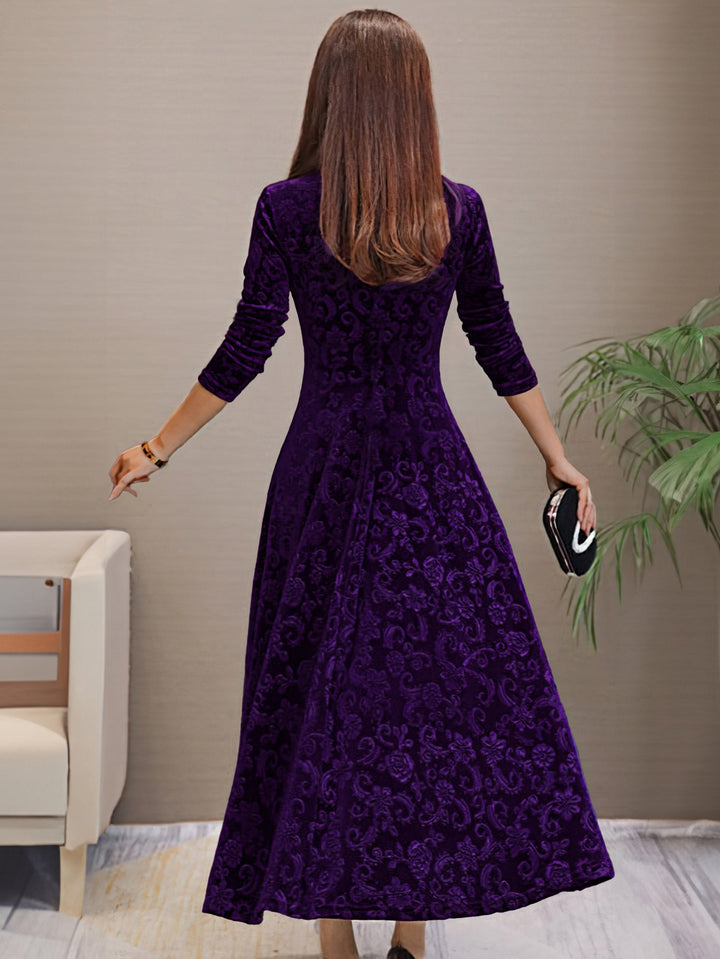 Calla | Robe midi cintrée et évasée