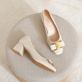 Talons Lucia