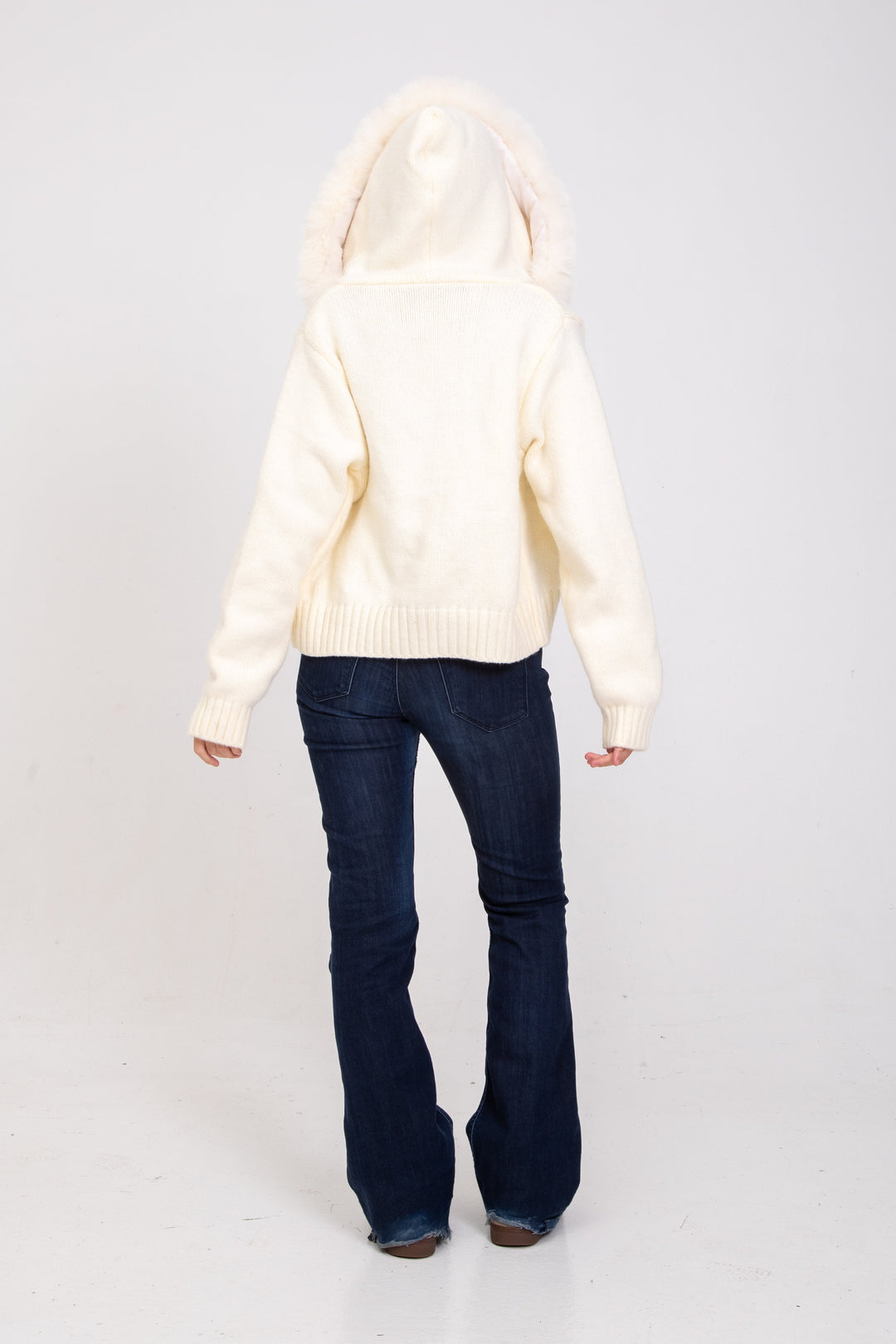 Alicia | Veste avec capuche en fausse fourrure