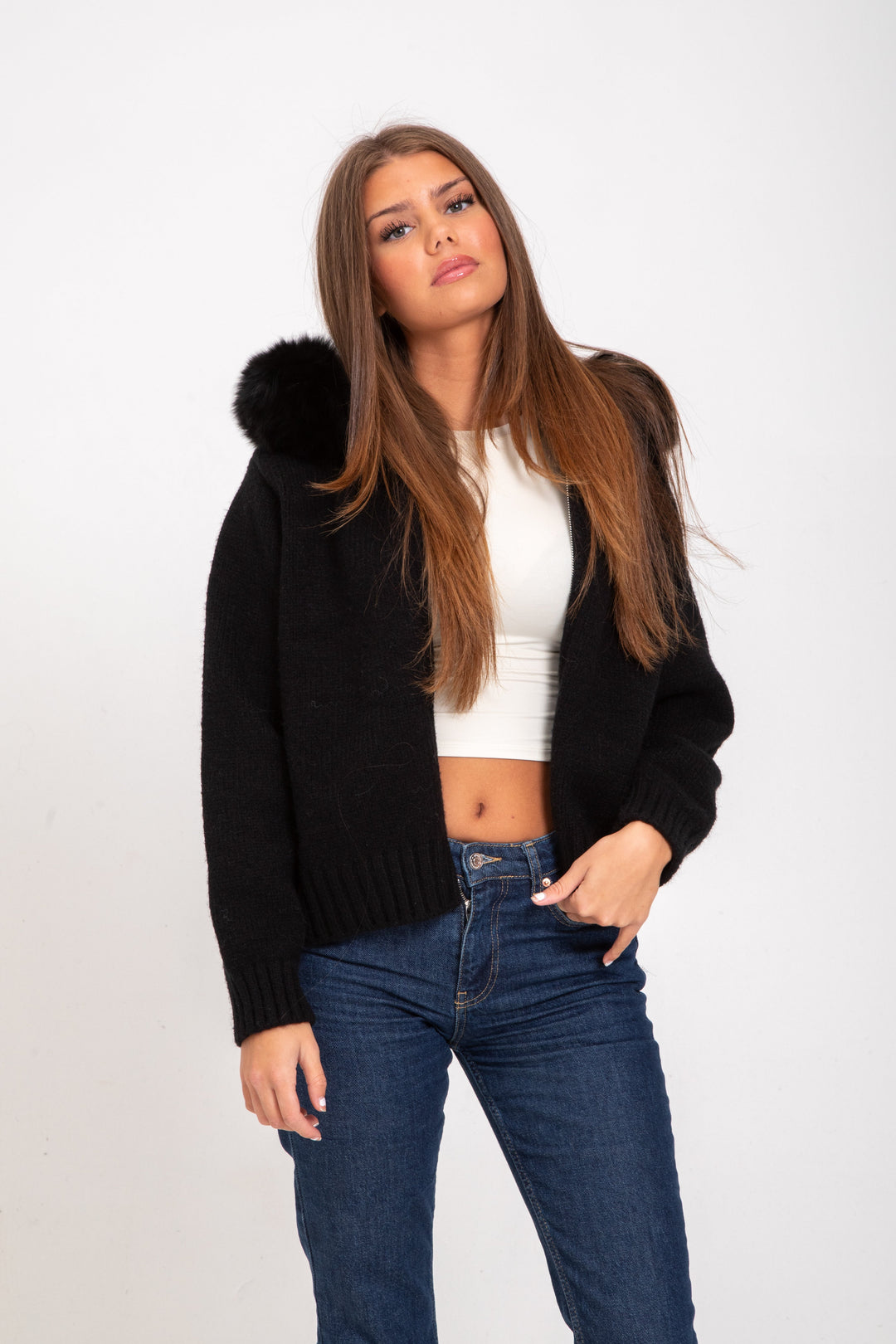 Alicia | Veste avec capuche en fausse fourrure