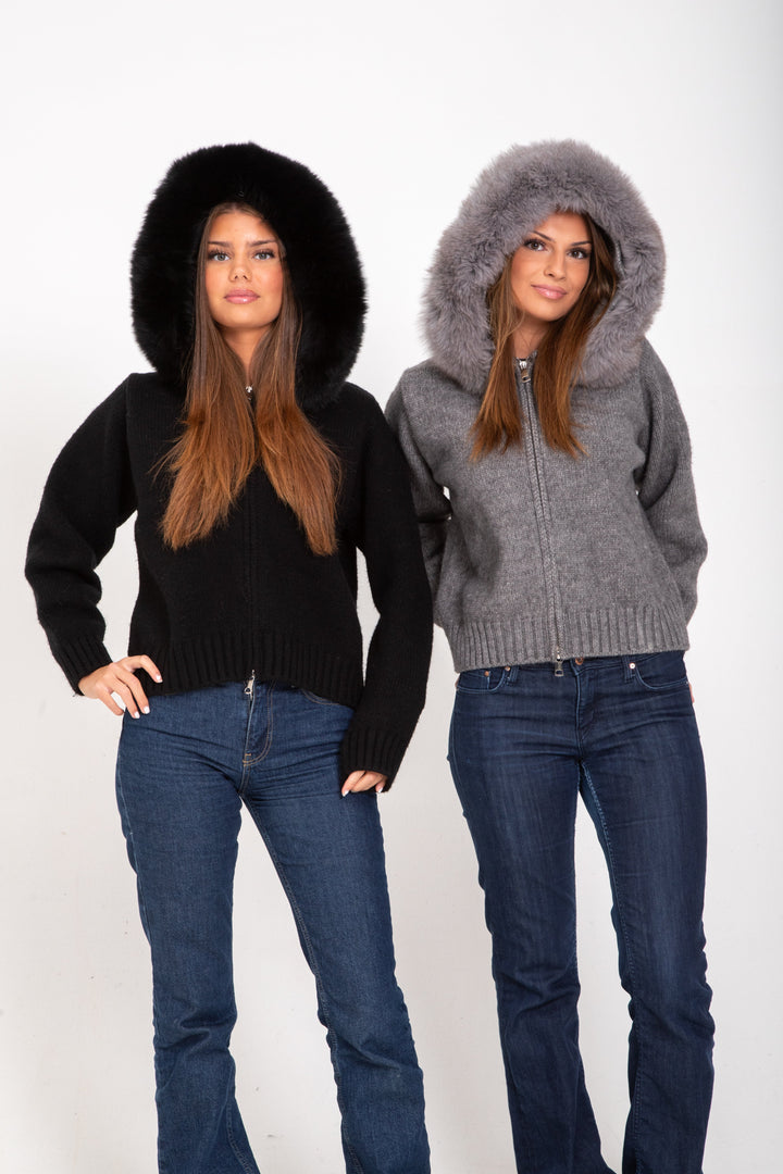 Alicia | Veste avec capuche en fausse fourrure