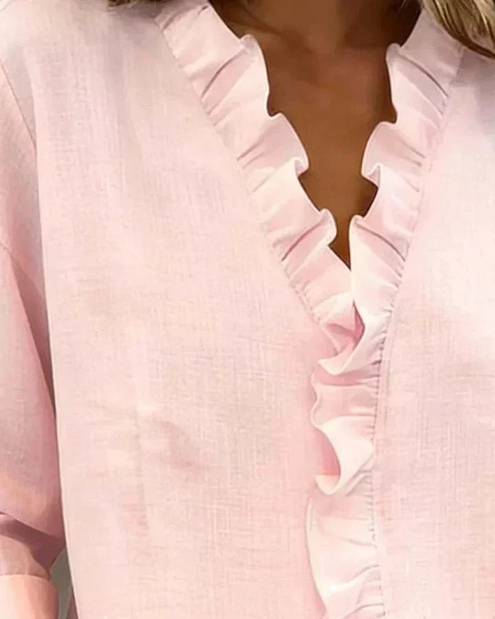 Indie | Blouse avec volants, décolleté en V et manches longues