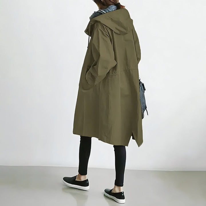 Alona | Manteau à la mode avec capuche