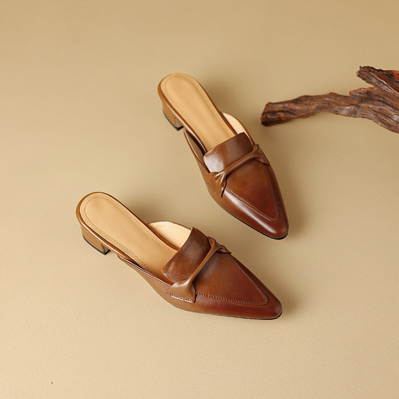 Mules en cuir pointues Marloe
