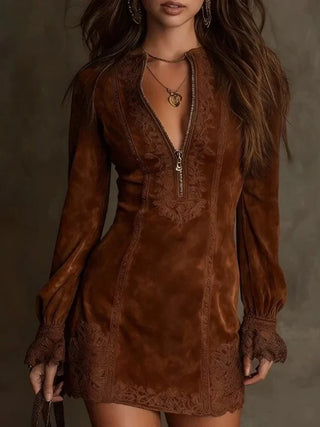 Anastacia | Robe mini en velours avec manches longues