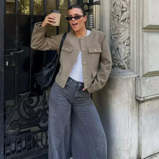 Sara | Veste élégante avec boutons dorés