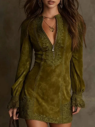 Anastacia | Robe mini en velours avec manches longues