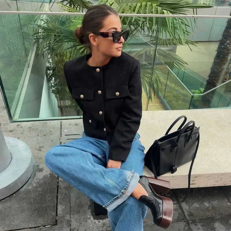 Sara | Veste élégante avec boutons dorés