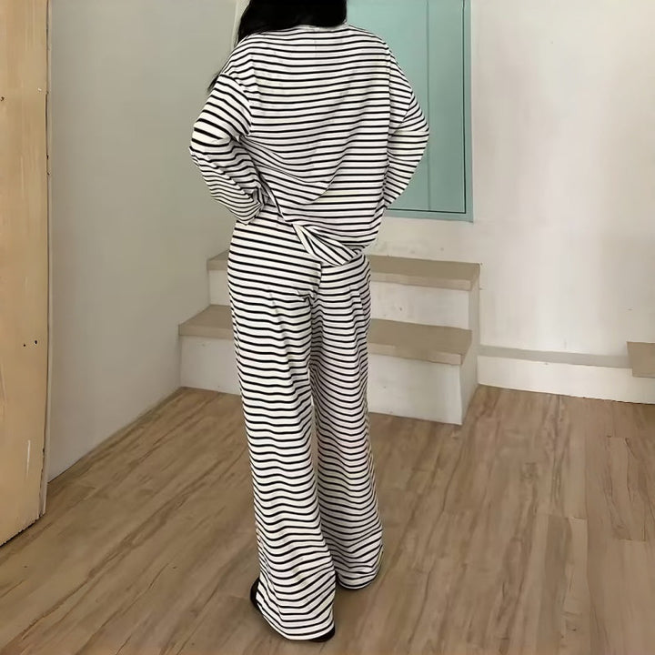 Aunora | Ensemble de pyjama rayé en deux parties