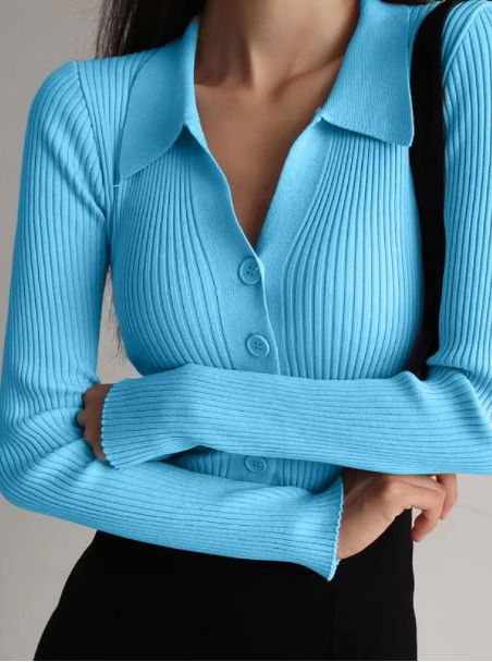 Nicole | Pull avec col boutonné et décolleté en V